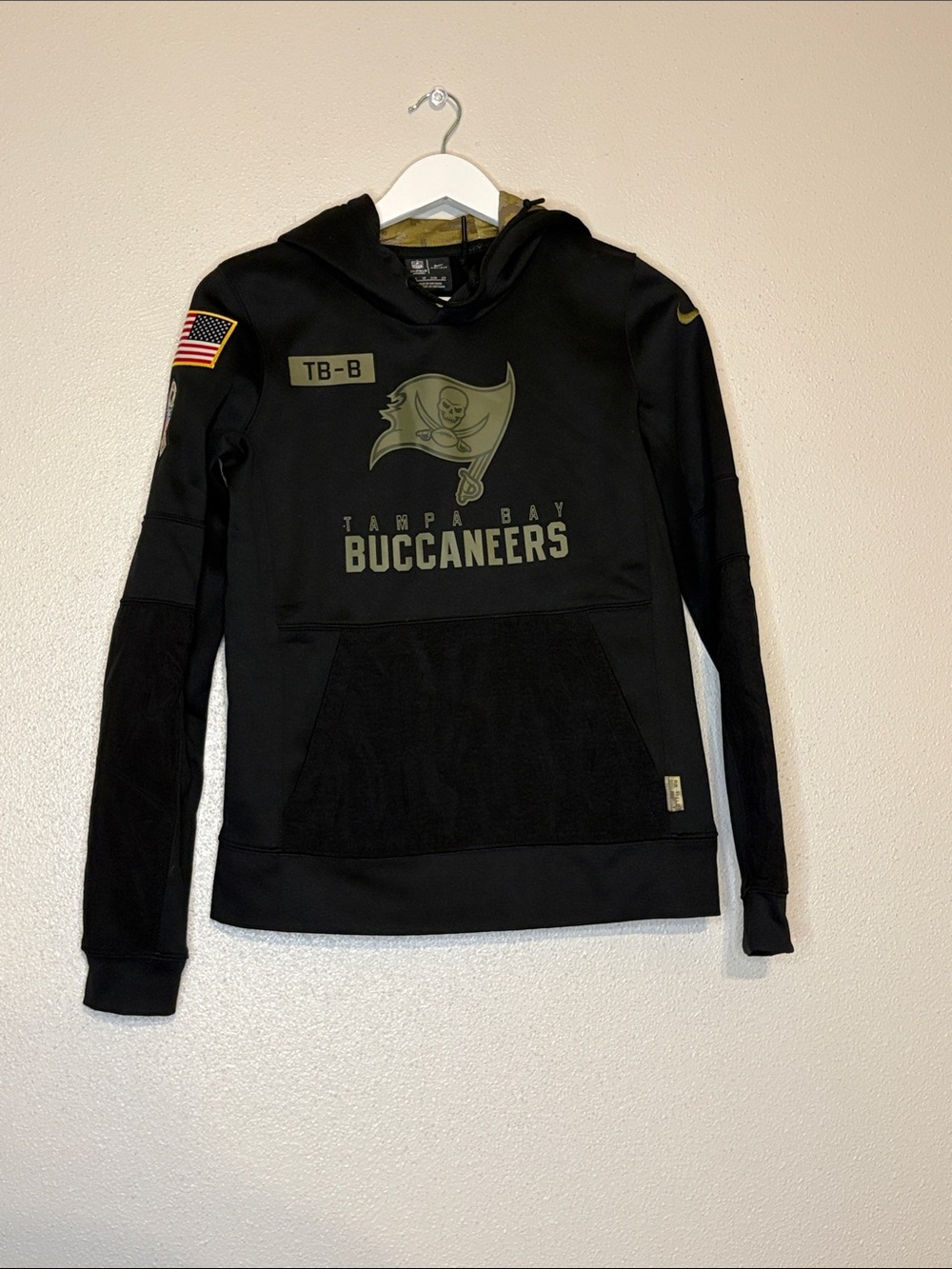 Nike NFL Salute To Service Tampa Bay Buccaneers Hoodie - Size XS - [PH1]